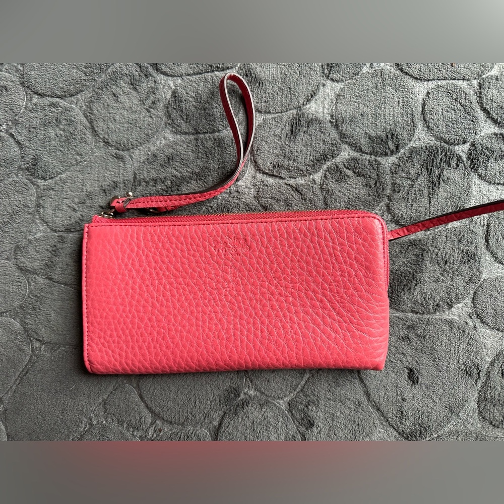 NWT  COACH BLEECKER PEBBLE LEATHER L-ZIP WALLET (COACH F51981)